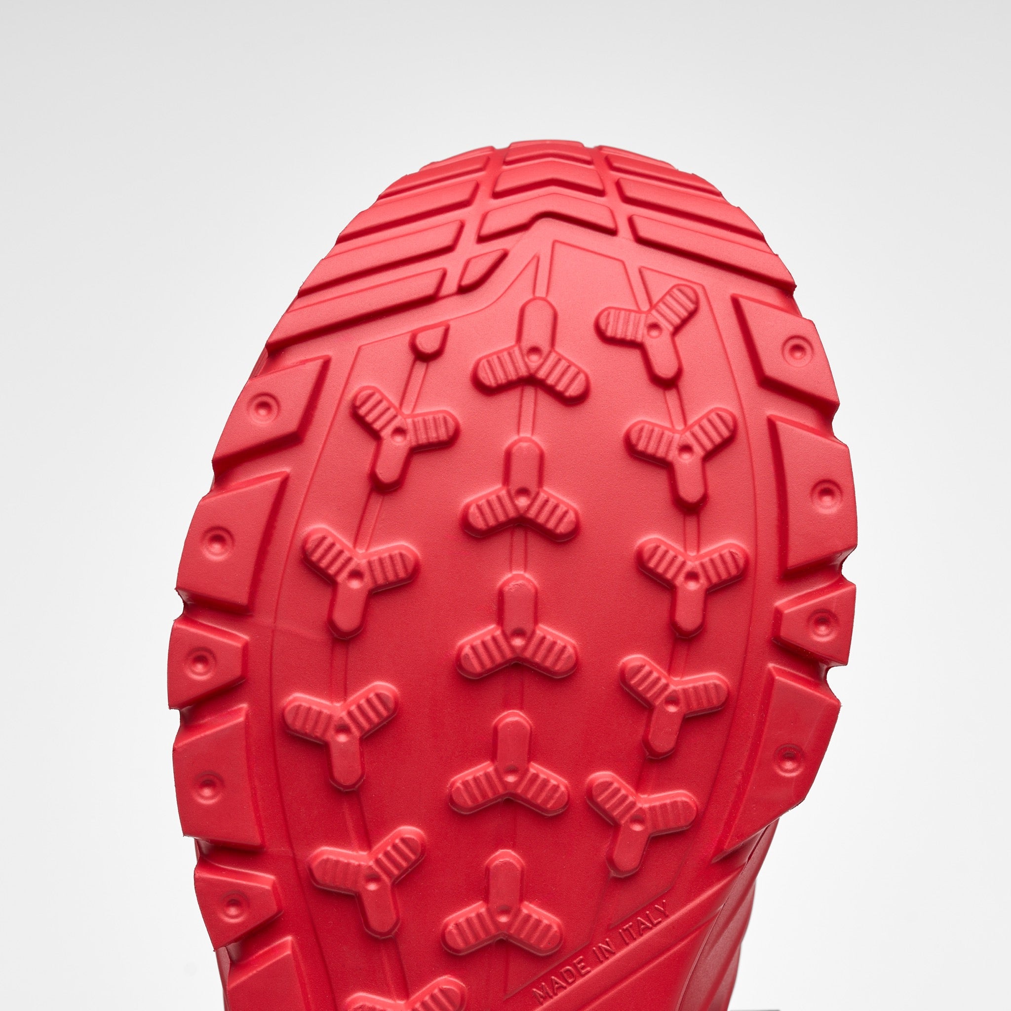 Zeus Atlas - Chili Red